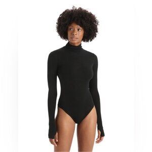 NWT Icebreaker Merino Queens Long Sleeve High Neck Bodysuit